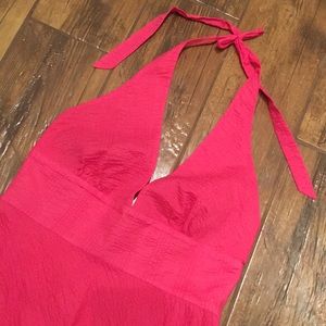 Open back, plunging neckline, Marylin style dress